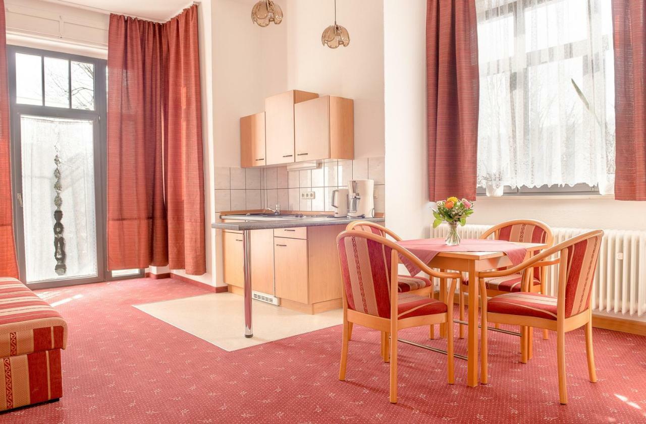 Hotel-Pension Heimburg Bad Elster Zewnętrze zdjęcie